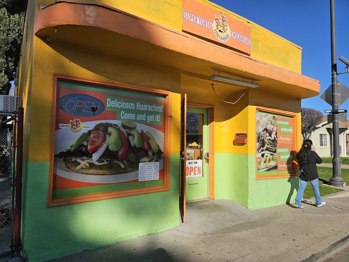 Super Tortas Chilangas Lodi Avenue